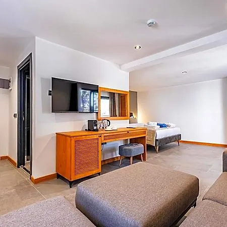 Hotel Isolina Bodrum *