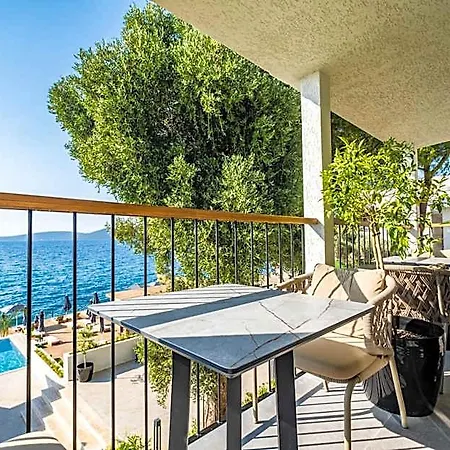 Isolina Bodrum Hotel *