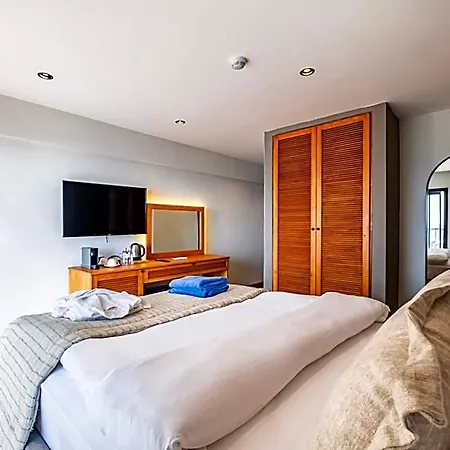 Isolina Bodrum Hotel *
